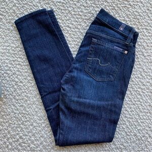 🏆 7ForAllMankind Jeans 🏆 Gwenevere Size 25 🏆 Featured as Premium Denim Host Pick